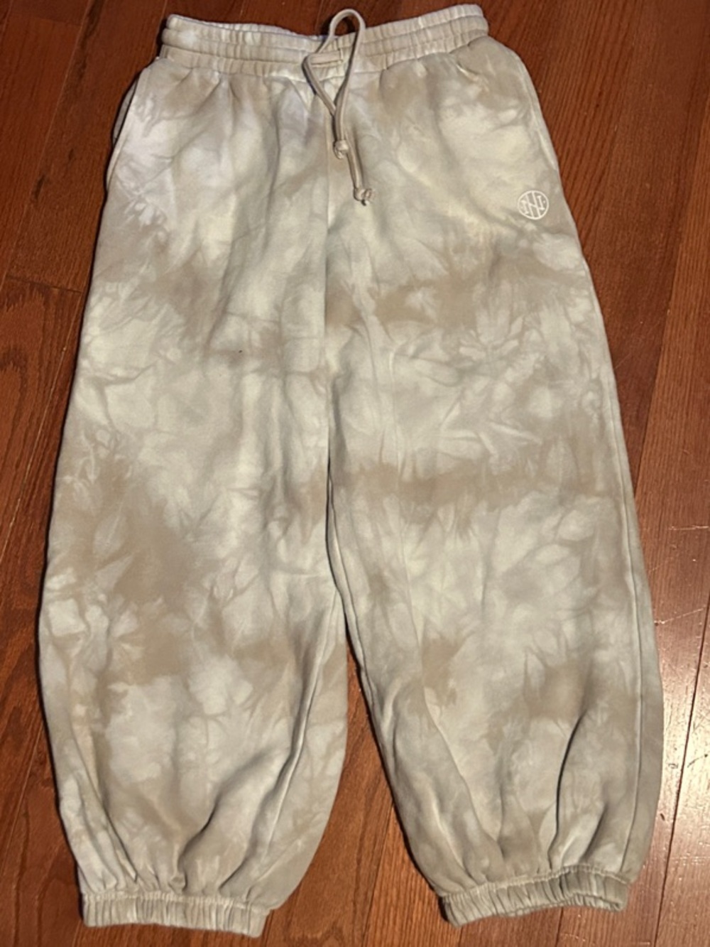 Women’s oversized Tie-Dye Jogger Sweatpants with Elastic Cuffs - Neutral Taupe